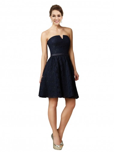 Discount Classic Knee Length Lace Bridesmaid Dress / Cocktail Dress with Notched Neckline UK
