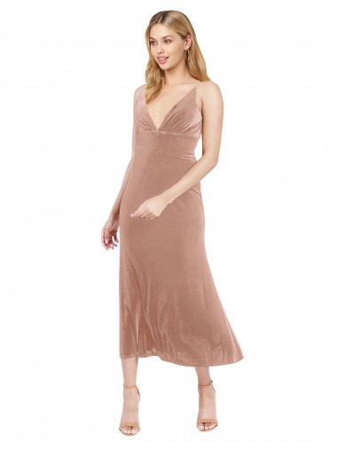 Discount Midi Cocktail Length Short V-Neck Velvet Bridesmaid Dress / Prom Dress with Notched Neckline UK